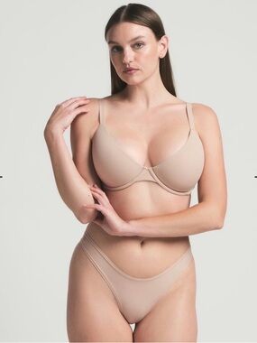 SKIMS FITS EVERYBODY Plunge Bra